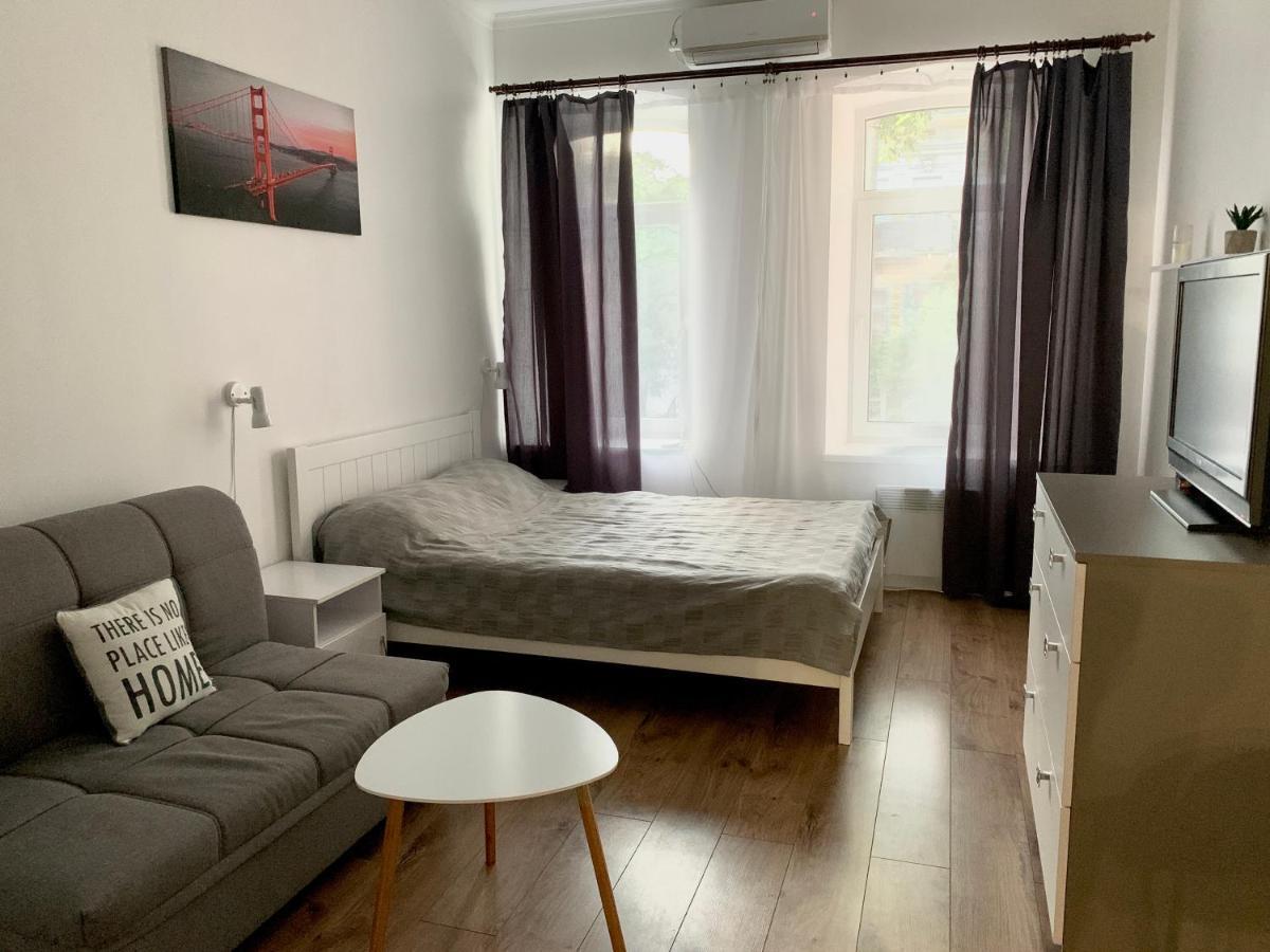 Gloria Apartments Odessa Dış mekan fotoğraf